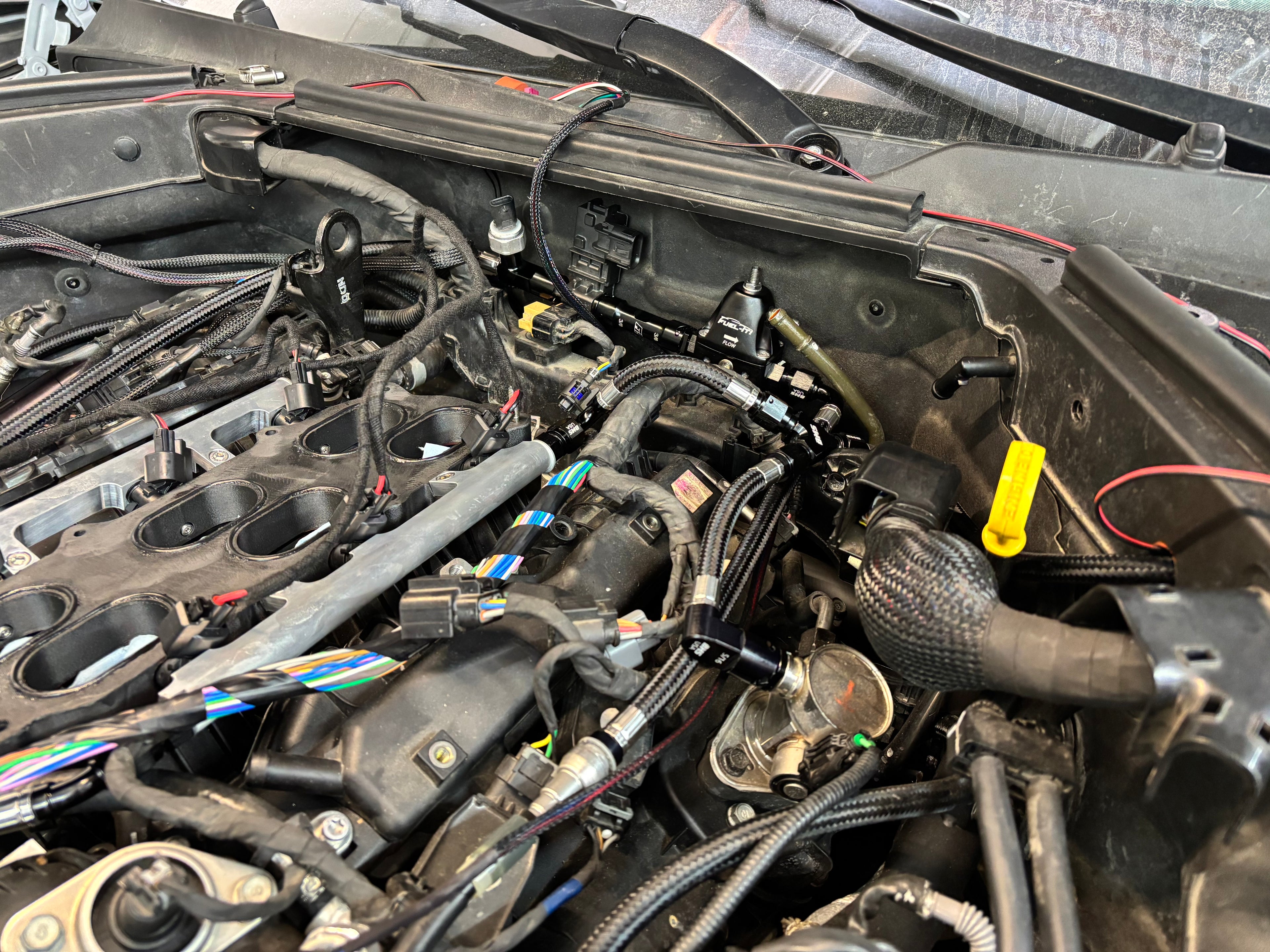 Fuel-It! KIA Stinger / Genesis G70 G90 3.3L Port Injection KIt with Ethanol Content Analyzer